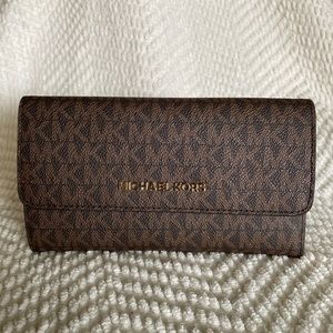 Michael Kors Trifold Wallet
